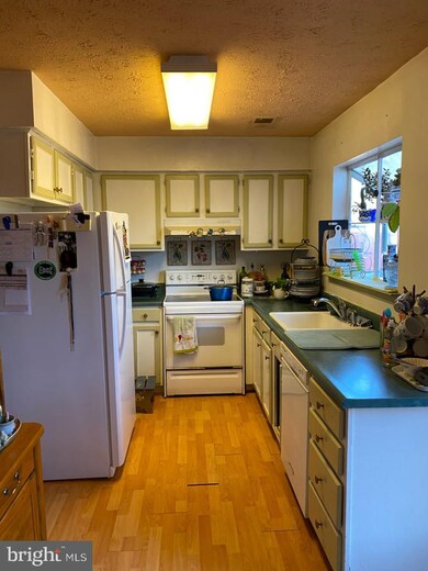 6228 Wolverine Place, Waldorf, MD 20603 - photo 7