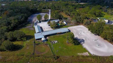 5737 Churchill Downs Rd, Sarasota, FL 34241 - photo 4