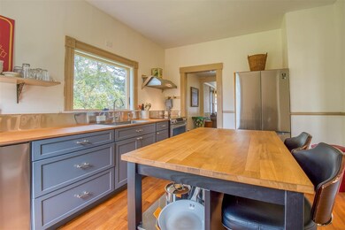 17 Terrace St, Whitefield, NH 03598 - photo 3