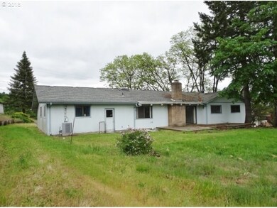 838 NW Evans St, Sheridan, OR 97378 - photo 4