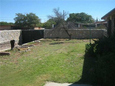 10715 Pescador Dr, El Paso, TX 79935 - photo 2