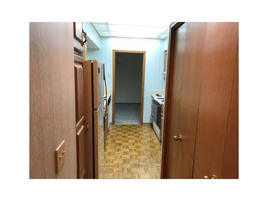 1305 NW Village #D Dr unit 1305-D, Blue Springs, MO 64014 - photo 3