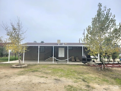 5233 Noble St, Bakersfield, CA 93314 - photo 2