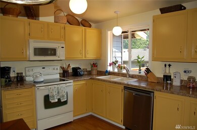 14258 87th Ct NE, Kirkland, WA 98034 - photo 6