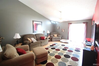 412 Stockbridge Ln, Lafayette, IN 47909 - photo 3