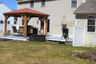 7 Saddleback Rd, Londonderry, NH 03053 - photo 5