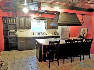 846 Pemberville Rd, Woodville, OH 43469 - photo 3