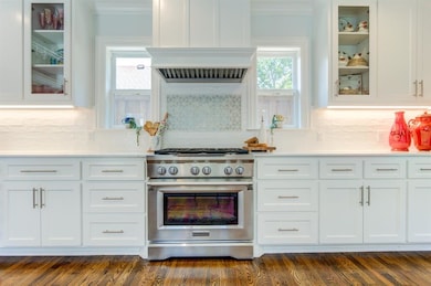 5847 Marquita Ave, Dallas, TX 75206 - photo 5