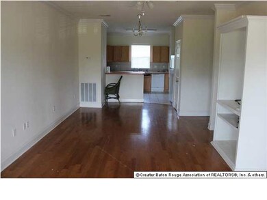 DEN/DINING AREA