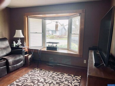 5890 14th Ave NE, Keizer, OR 97303 - photo 4