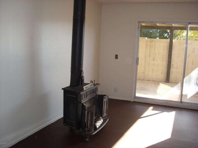 Living room: Fireplace