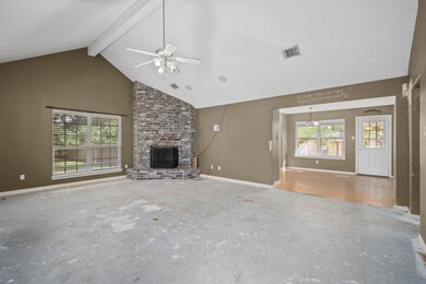 210 Edwards Dr, Magnolia, TX 77354 - photo 5