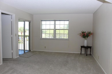 1522 SE Royal Green Cir unit P-204, Port Saint Lucie, FL 34952 - photo 6