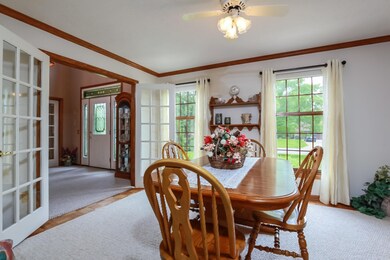 011-Dining_Room-4245215-large