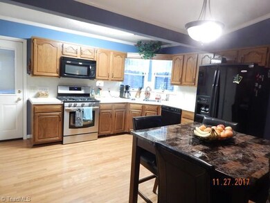 753 Arbor Grove Church Rd, Millers Creek, NC 28651 - photo 4