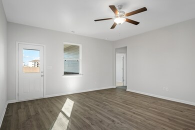 104 Harvest Cir, Dickson, TN 37055 - photo 5