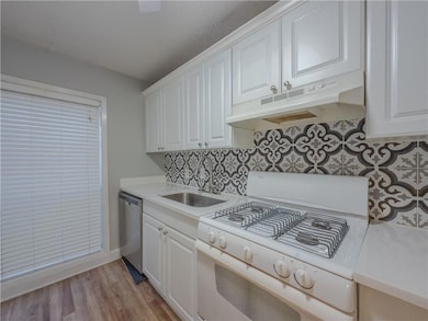 2610 Cumberland Ct SE, Smyrna, GA 30080 - photo 7