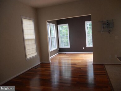 22010 Avonworth Square, Broadlands, VA 20148 - photo 3