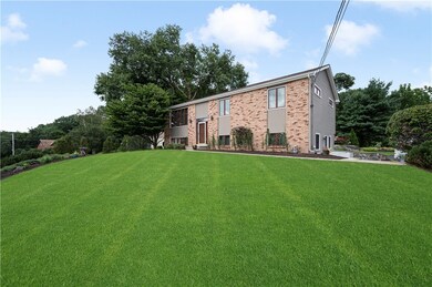 32 River Dr, Johnston, RI 02919 - photo 3