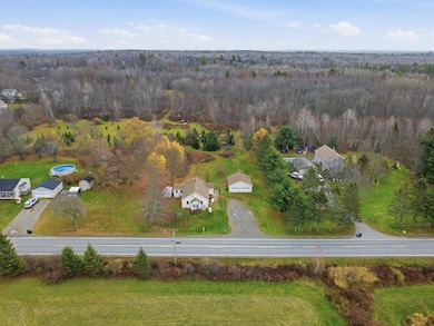 879 hudson rd glenburn me 04401 (35)