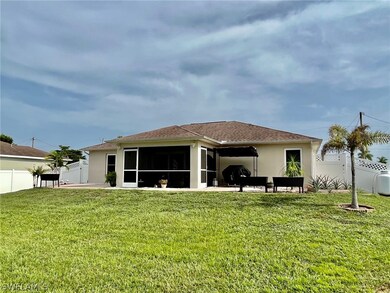 211 Manasota St, Fort Myers, FL 33913 - photo 4