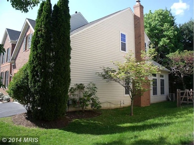 21510 Manor View Cir, Germantown, MD 20876 - photo 3