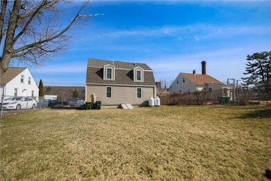 11 Maple Ave, Smithfield, RI 02917 - photo 7