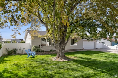 12658 Old Fort Cir, Riverton, UT 84065 - photo 3