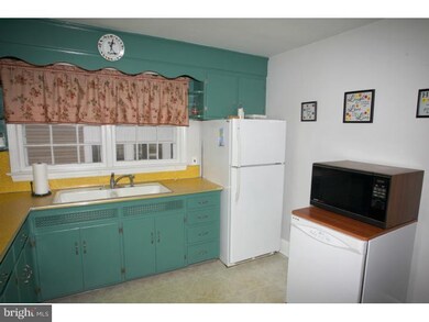 642 Old York Rd, East Windsor, NJ 08520 - photo 3