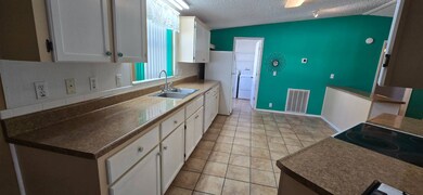 2604 Cache Dr, New Port Richey, FL 34655 - photo 7