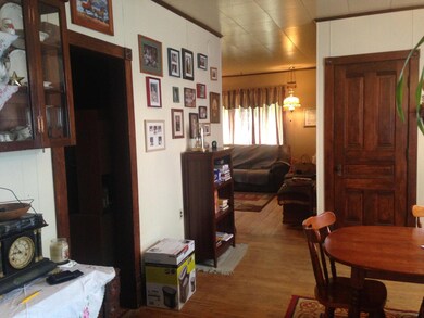 Dining to Living Room