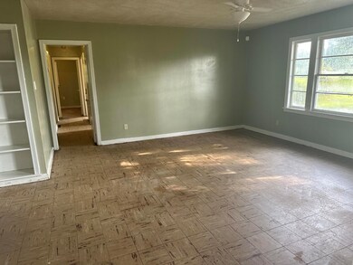 1318 West Dr, Laurel, MS 39440 - photo 6