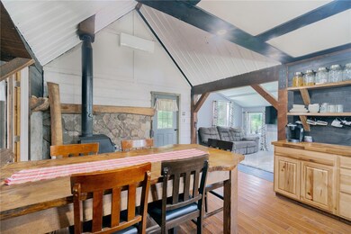RUSTIC FEEL