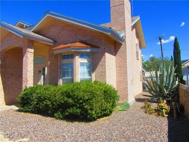 400 Brill Cir, Horizon City, TX 79928 - photo 3