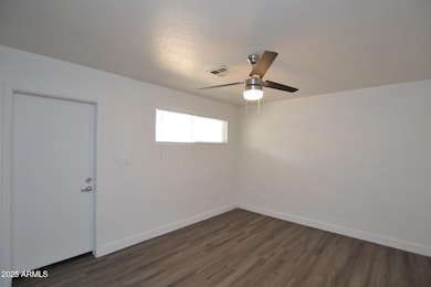 1202 E Kaler Dr unit 3, Phoenix, AZ 85020 - photo 6