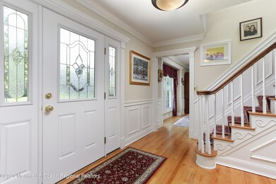 ENTRY FOYER