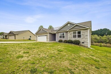 927 Clark Rd, Inman, SC 29349 - photo 2