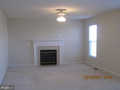 11207 N Dewey Ct, Fredericksburg, VA 22407 - photo 7