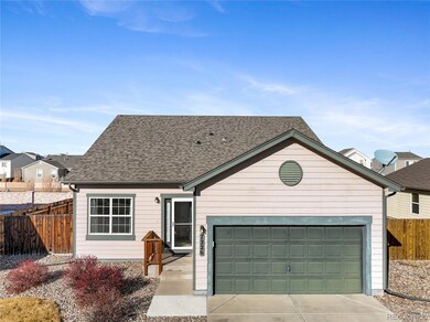 Beautiful 3 bed, 2 bath home with a convenient loc