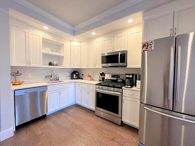 371 Main St unit 4, Woburn, MA 01801 - photo 2