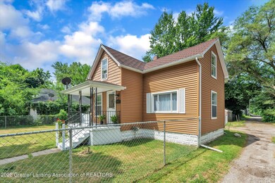 1816 Davis Ave, Lansing, MI 48910 - photo 2