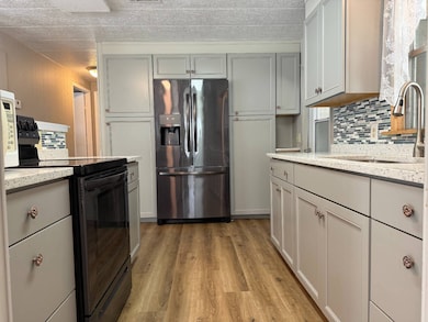 12720 E US Hwy 92 unit Lot C2022, Dover, FL 33527 - photo 4