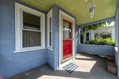 89 1/2 Walnut St, Clinton, MA 01510 - photo 6