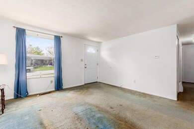 1768 Ripplebrook Rd, Columbus, OH 43223 - photo 4