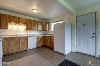 830 W 21st Ave, Anchorage, AK 99503 - photo 5