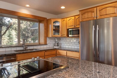 23111 Chisholm Trail, Bend, OR 97702 - photo 6