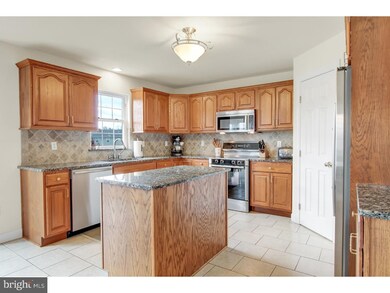 311 Luisa Ct, Shoemakersville, PA 19555 - photo 5