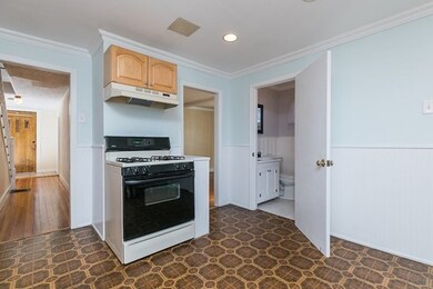 1 Garden St unit 3, Beverly, MA 01915 - photo 7