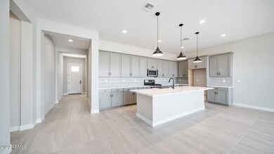 3145 W Magdalena Ln-010