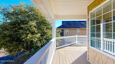 712 Ocracoke-Exterior (19)
